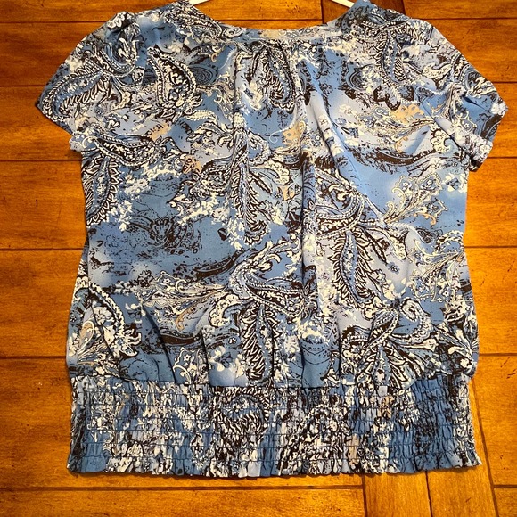Apt. 9 Two Dif Women's Tops as 1 Lot Sz L & XL Short Sleeve Pullover S1032-.01 - Picture 3 of 10